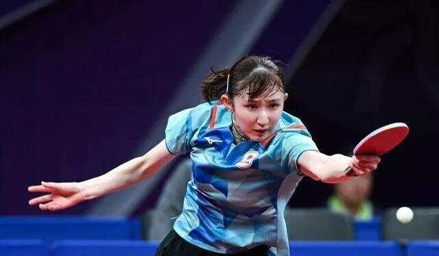 与火箭队近 与火箭队近