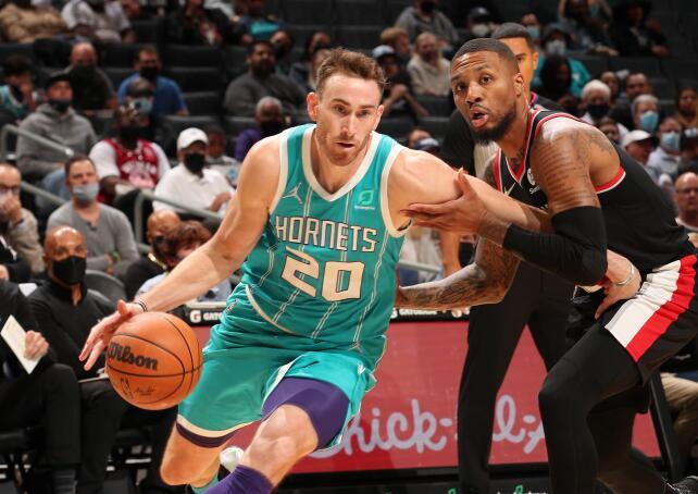 他们不仅展 他们不仅展